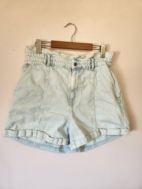 Zara Paperbag Waist High Rise Denim Shorts Light Wash Blue Size 8 EUC Summer